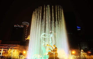 2017杭州最后一場免費燈光節驚艷開幕 還有超全跨年活動